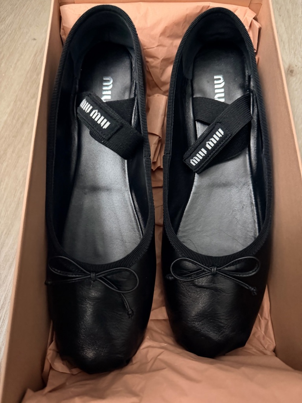Miu Miu Black Leather Ballet Flats with Logo Elastic Strap size 39.5